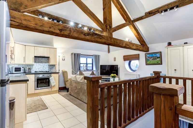 The Saddlery Cheshire Villa Конгълтън Екстериор снимка